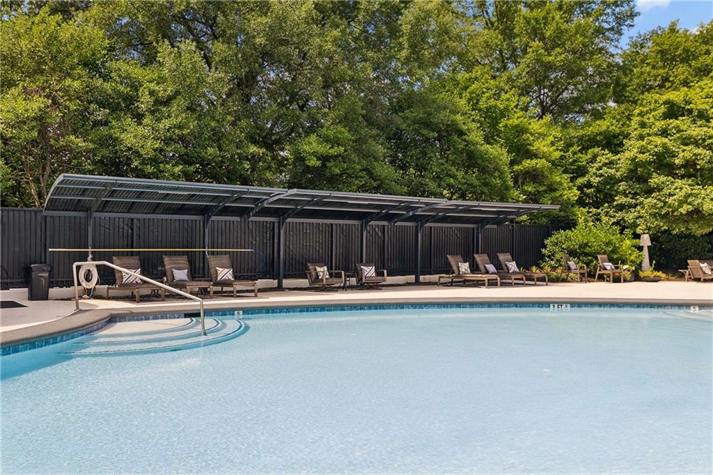 750 Park Avenue NE Unit 27S