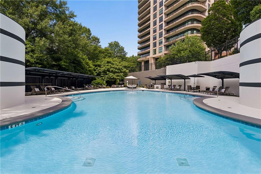 750 Park Avenue NE Unit 27S