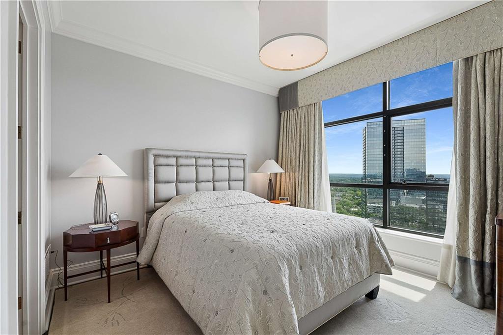 750 Park Avenue NE Unit 27S