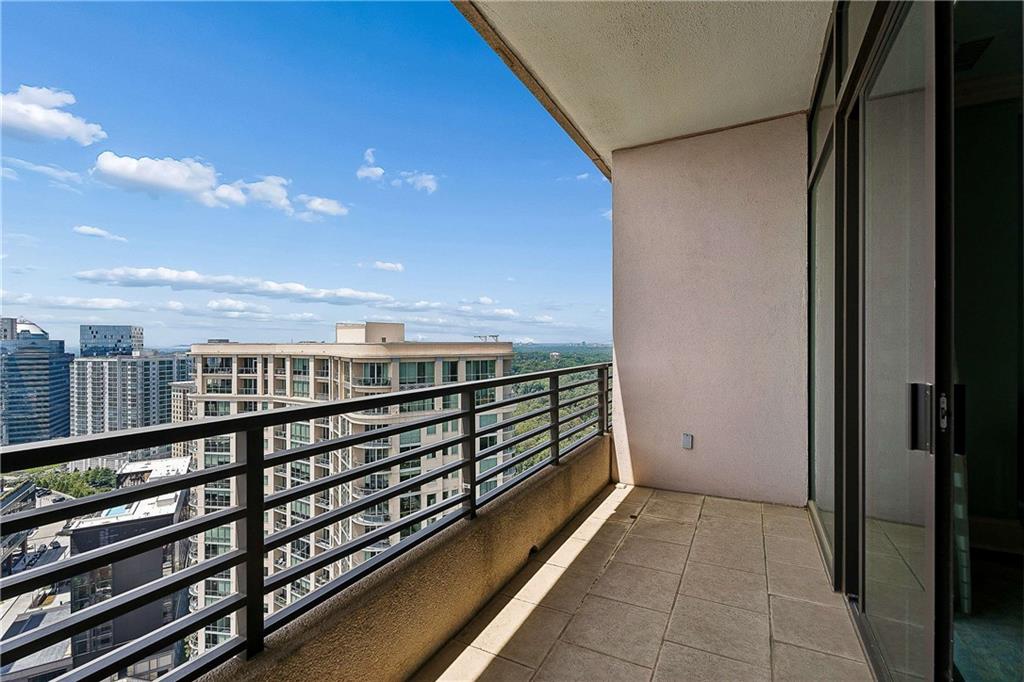 750 Park Avenue NE Unit 27S
