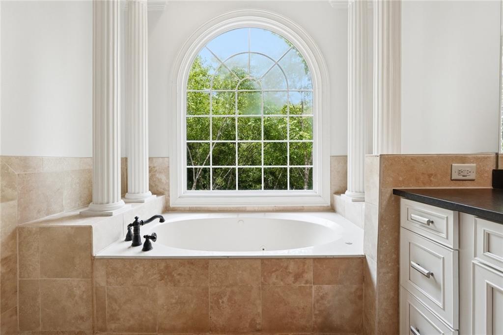 4222 Rickenbacker Way NE Unit 15