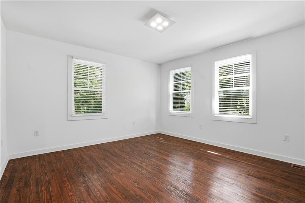 439 Oak Drive