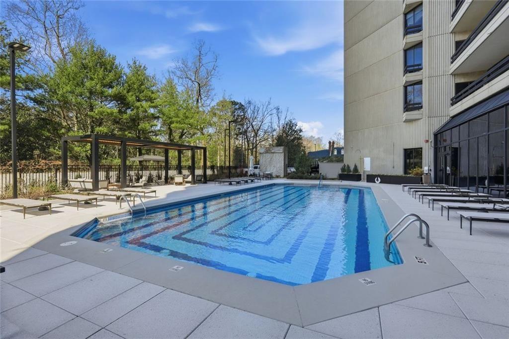 2660 Peachtree Road NW Unit 20D&E