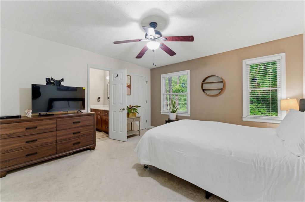 222 Forkner Drive Unit 19