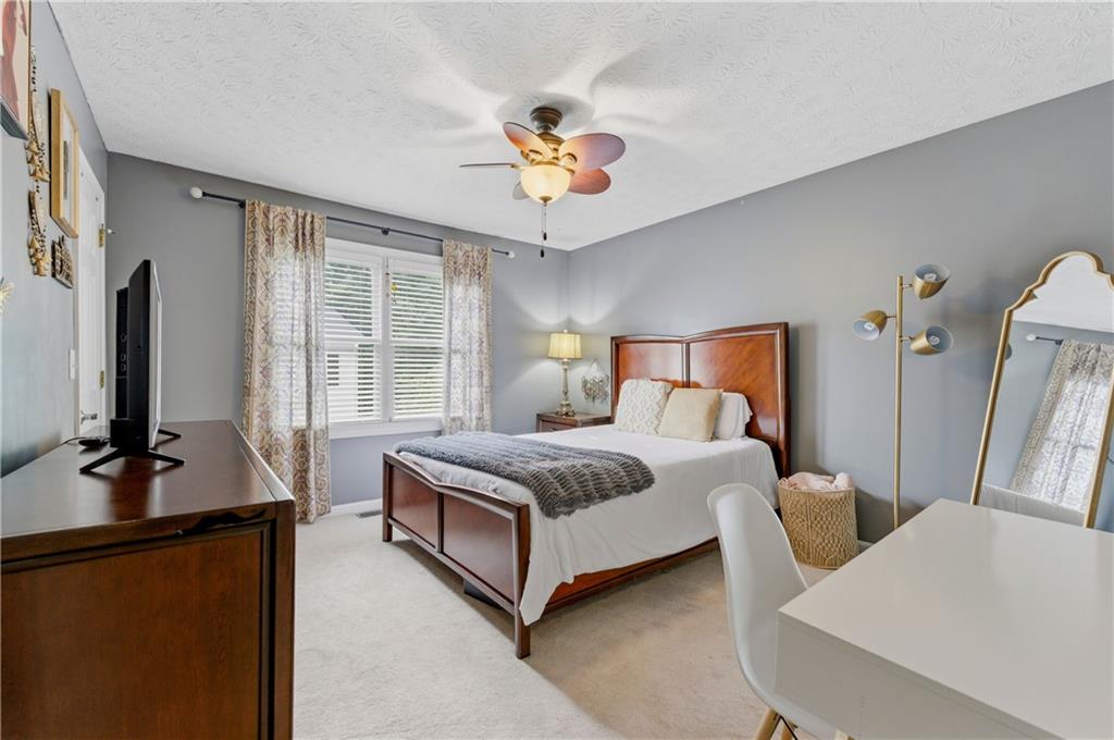 222 Forkner Drive Unit 19