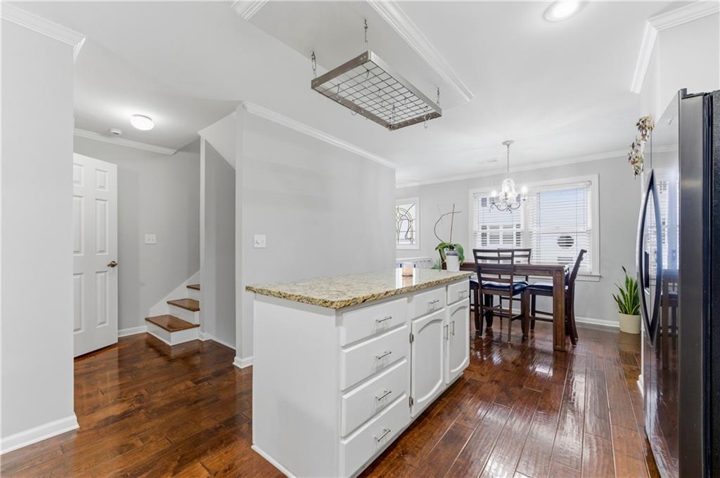 222 Forkner Drive Unit 19