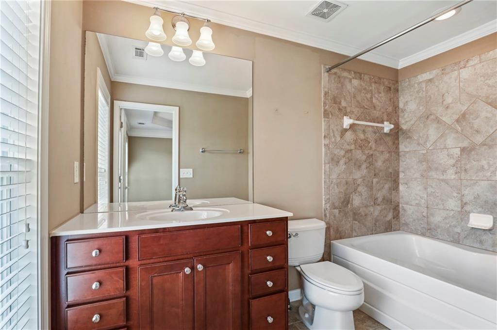 2470 Natoma Court SE Unit 11