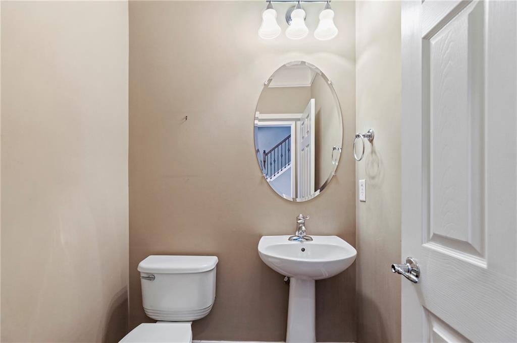 2470 Natoma Court SE Unit 11