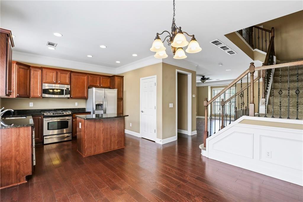 2470 Natoma Court SE Unit 11