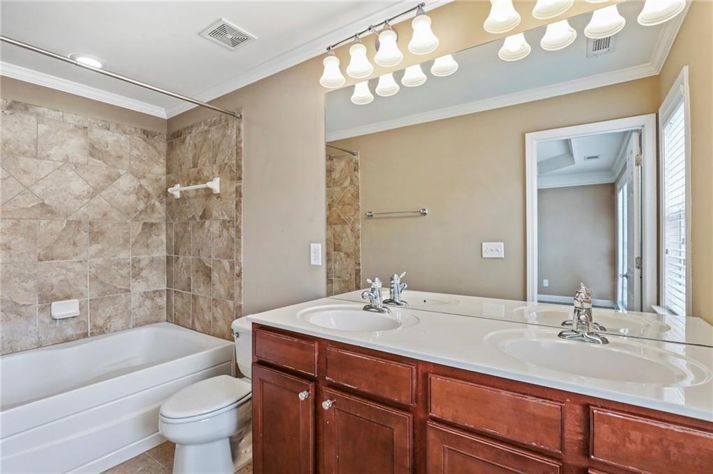2470 Natoma Court SE Unit 11