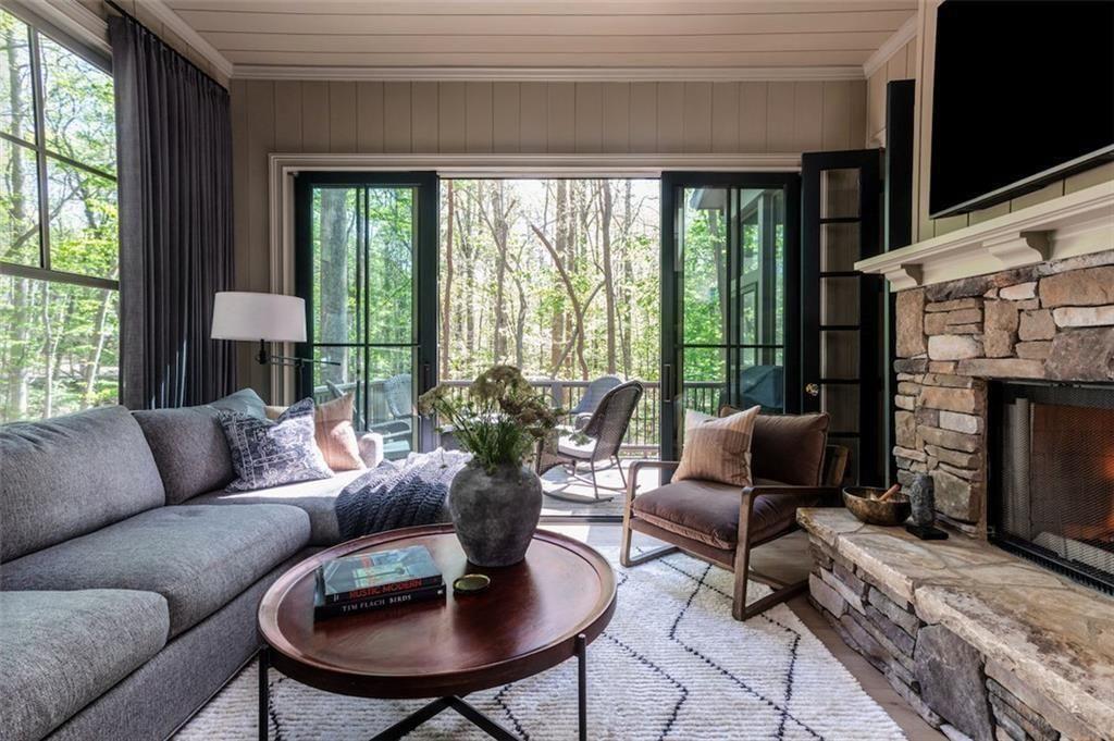 528 Quail Cove Drive