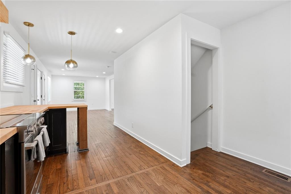 439 Oak Drive