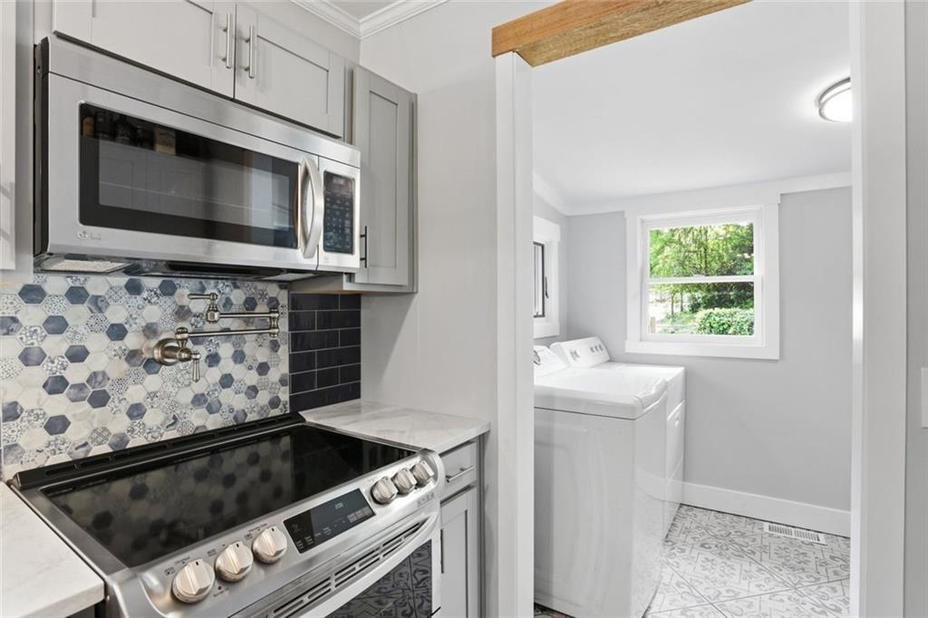405 Holderness SW
