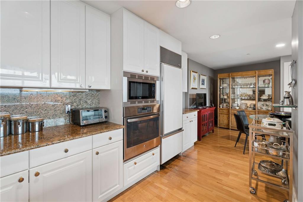 700 Park Regency Place NE Unit 1501