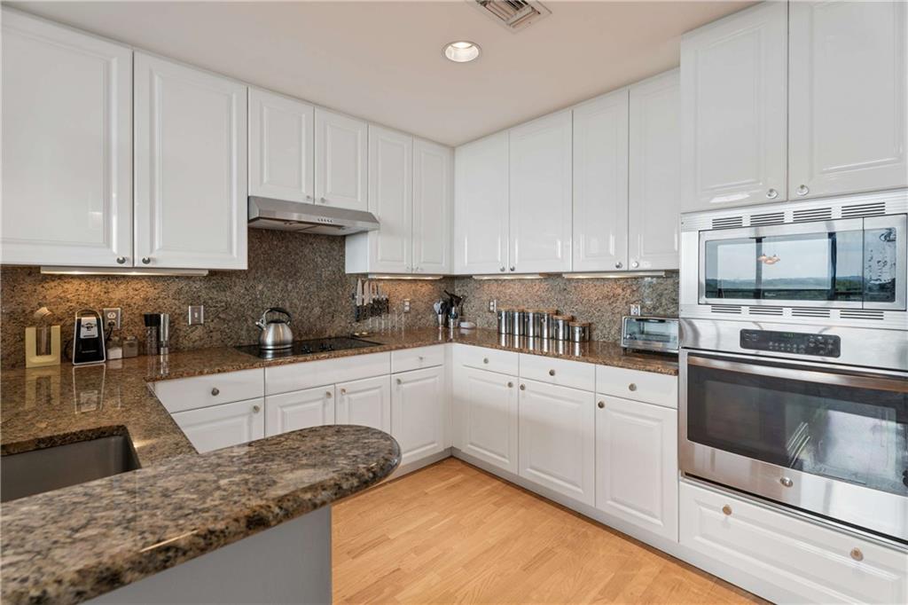 700 Park Regency Place NE Unit 1501