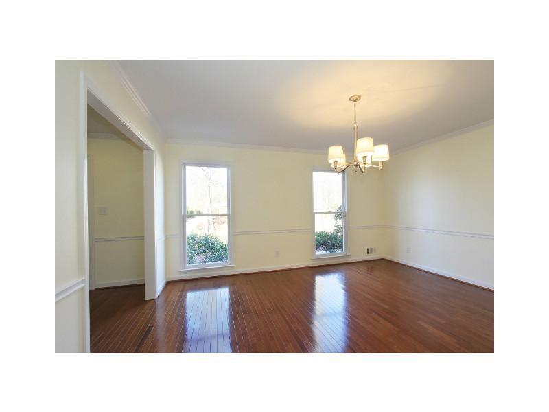 890 Ferncroft Court