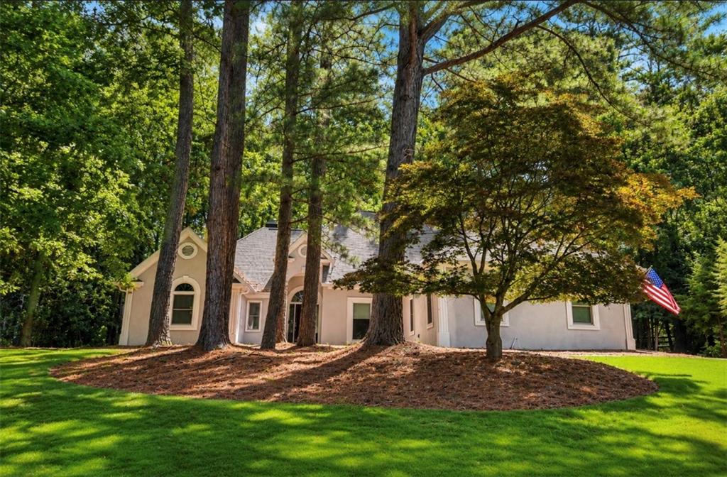 808 Muirfield Court