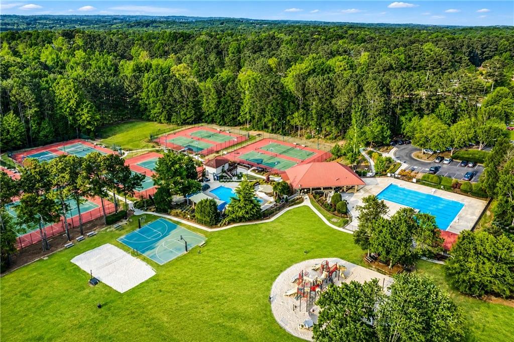 808 Muirfield Court