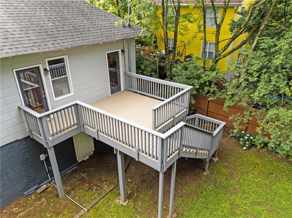 823 Essie Avenue SE