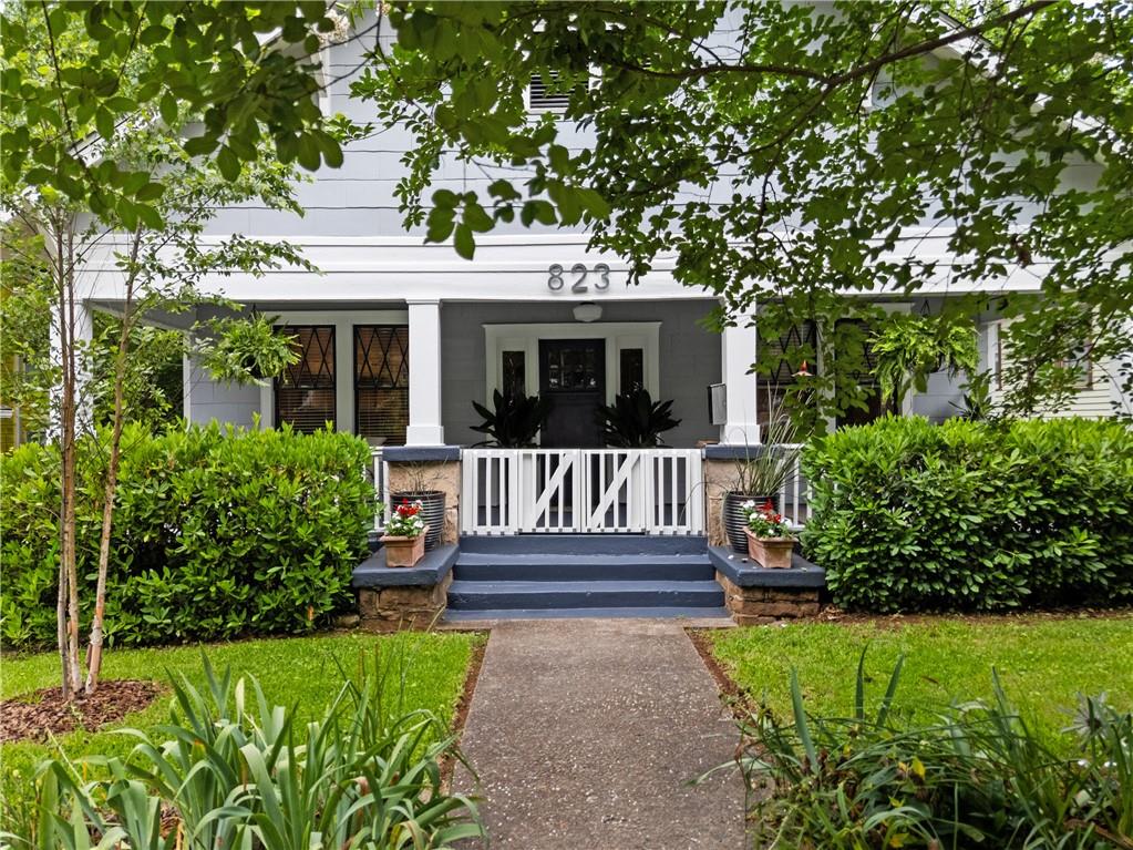 823 Essie Avenue SE