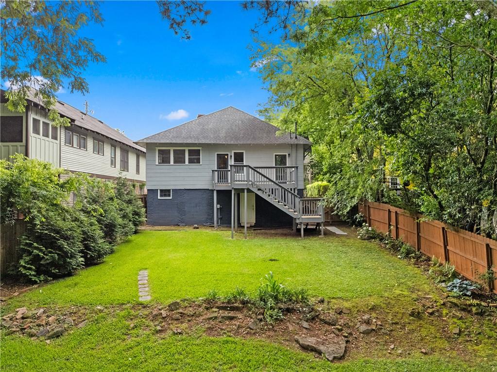 823 Essie Avenue SE