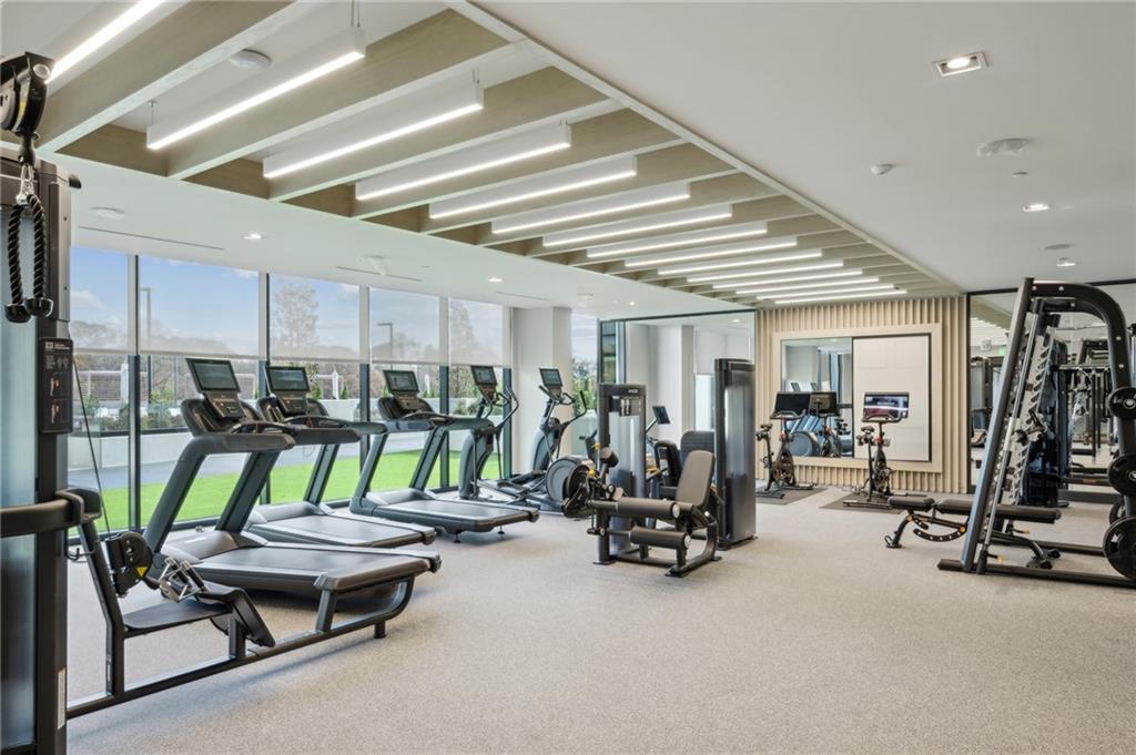 2425 Peachtree Road NE Unit 403