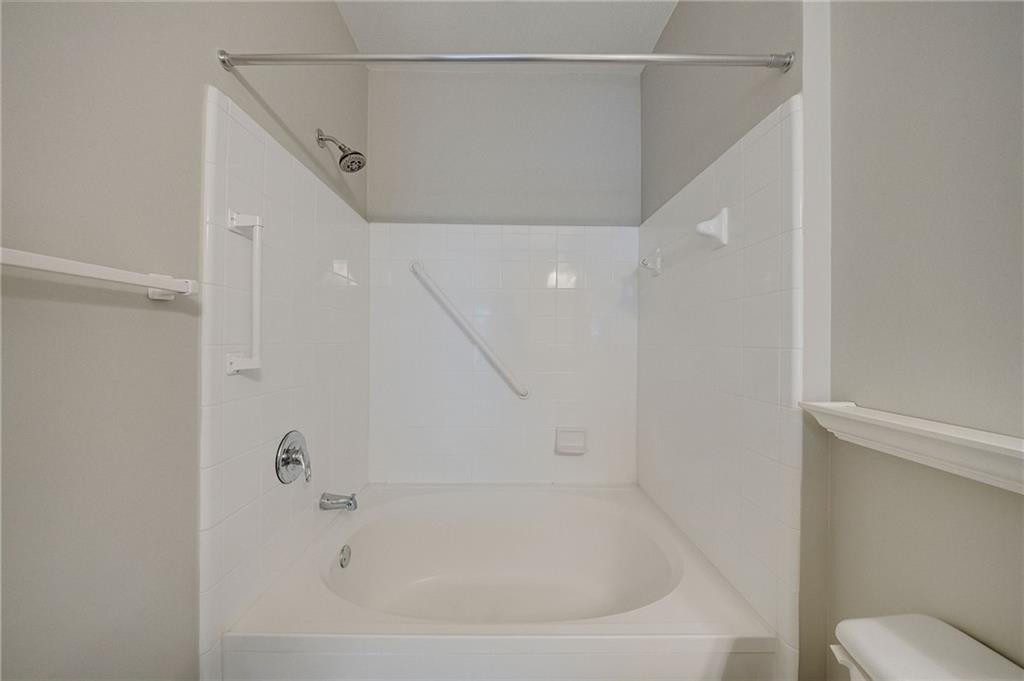 10 Perimeter Summit Boulevard NE Unit 3102