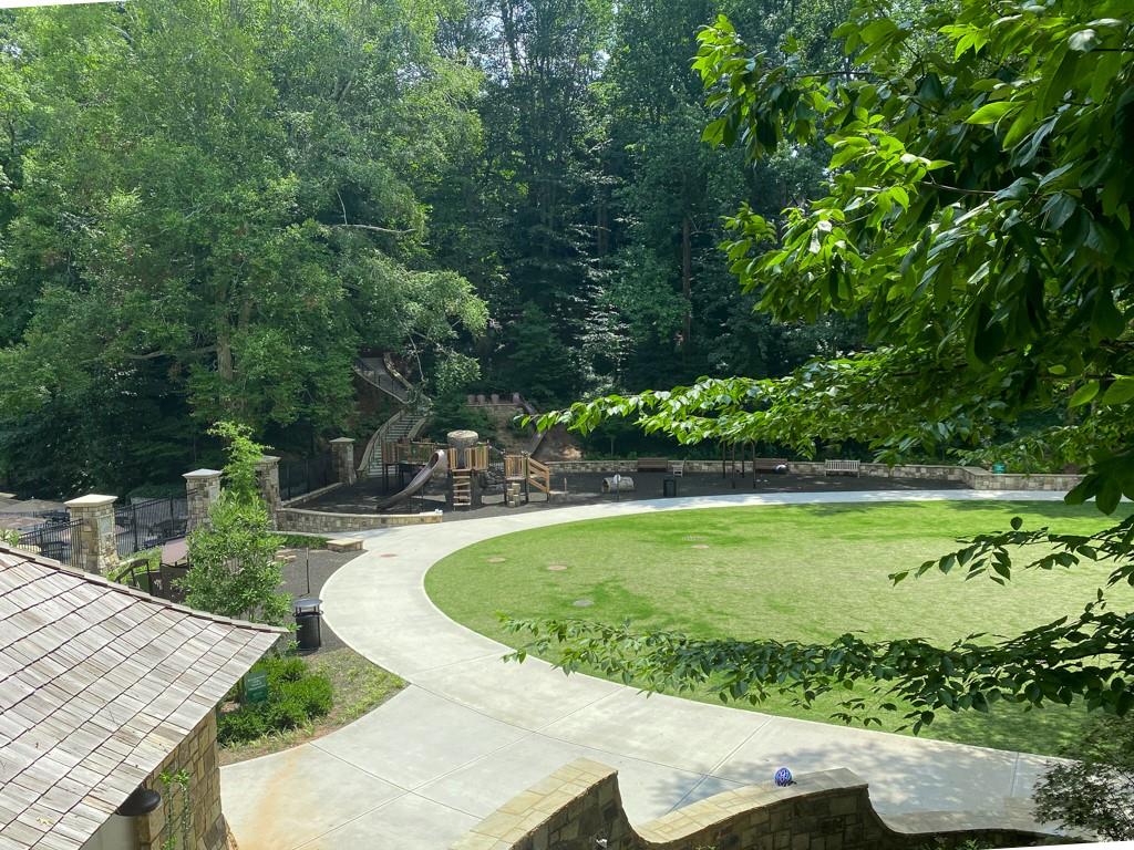 4 Montclair Drive NE