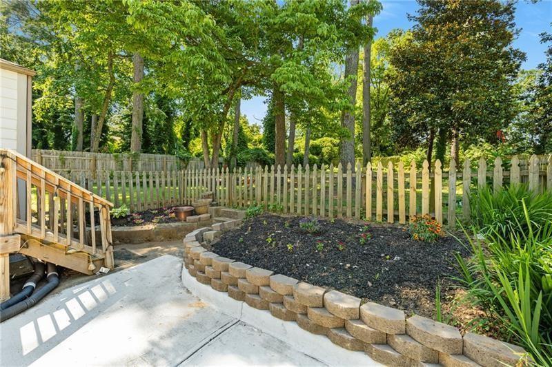 2013 Glenwood Avenue SE