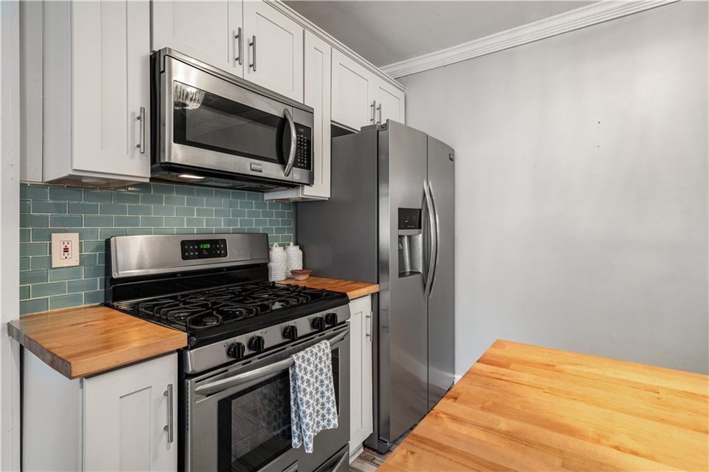2013 Glenwood Avenue SE