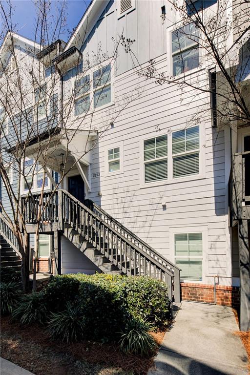 3793 Oxford Circle