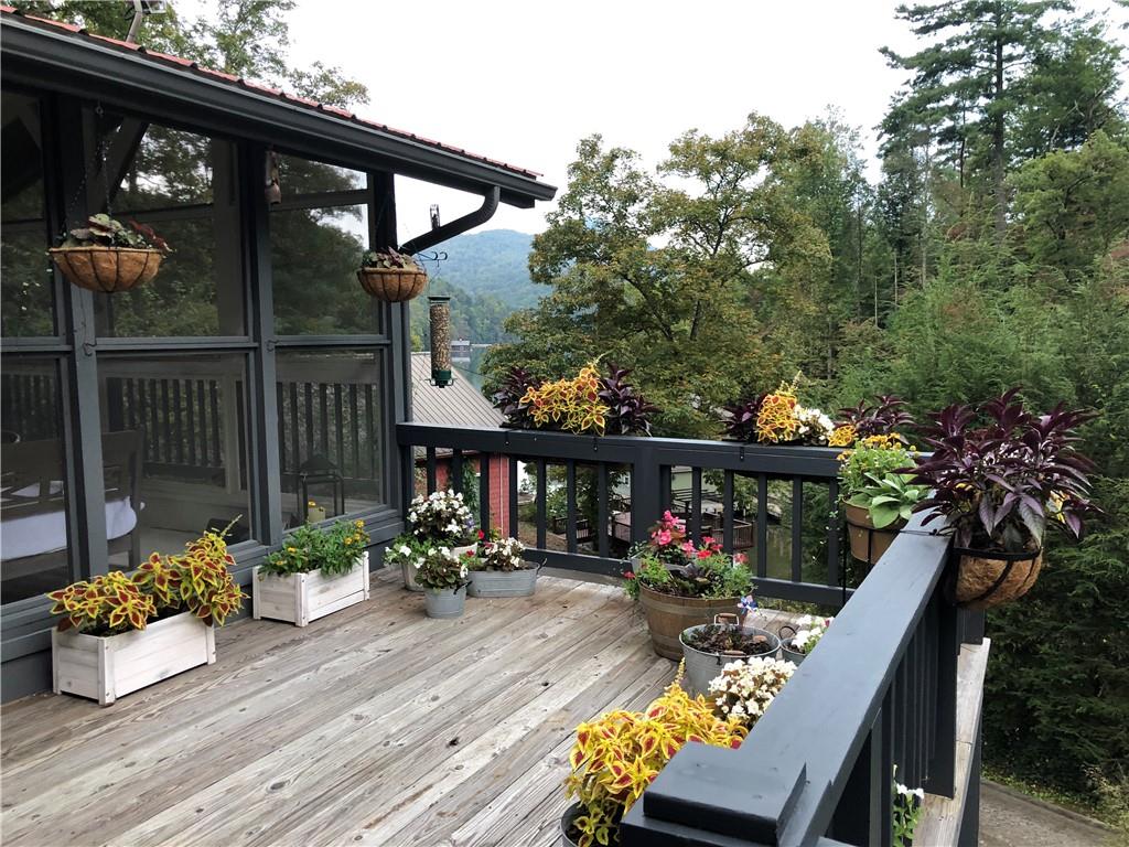 422 Timpson Cove Road
