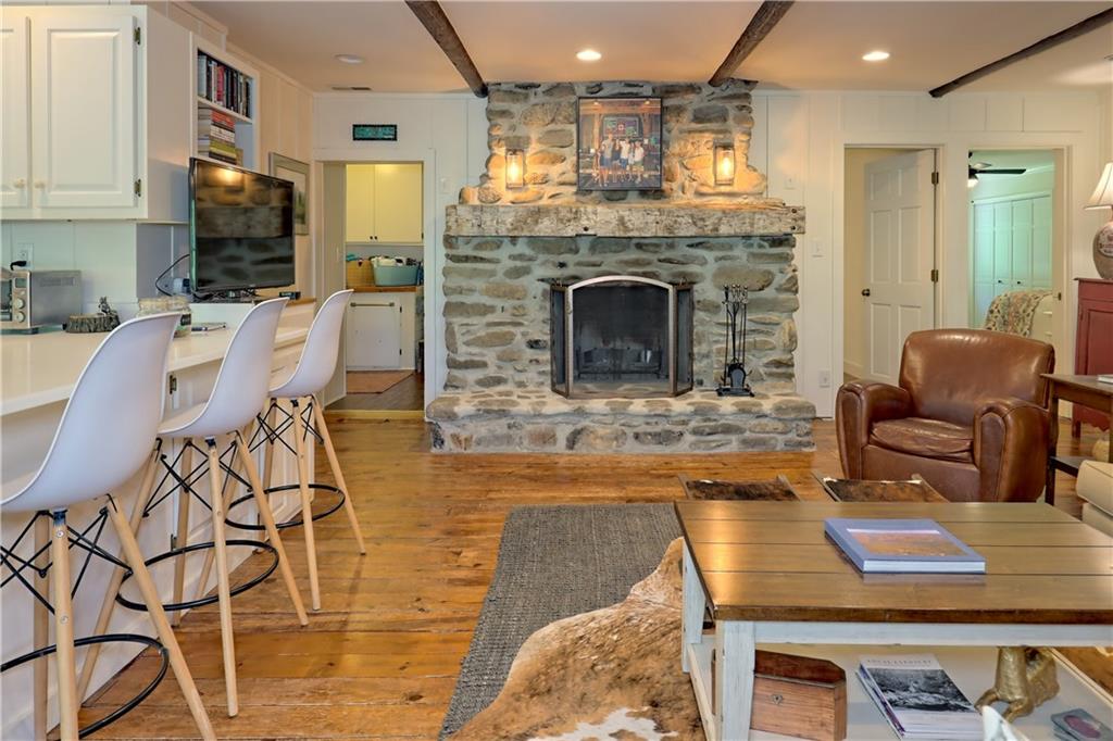 422 Timpson Cove Road