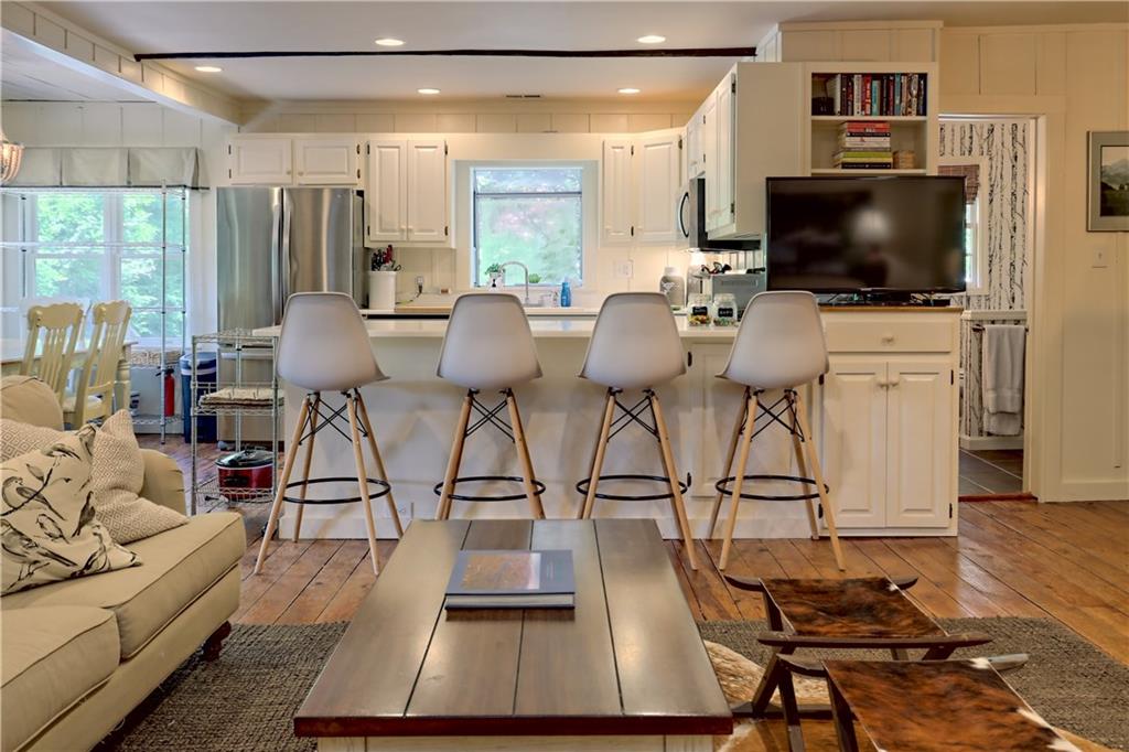422 Timpson Cove Road