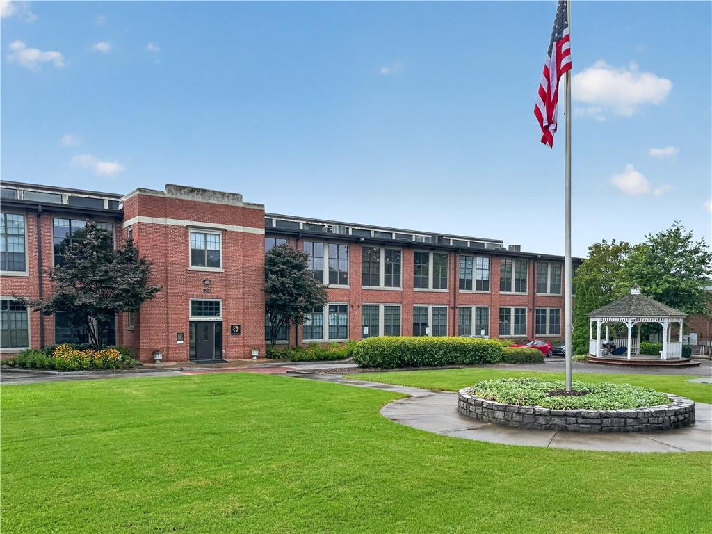1261 Caroline Street NE Unit 110