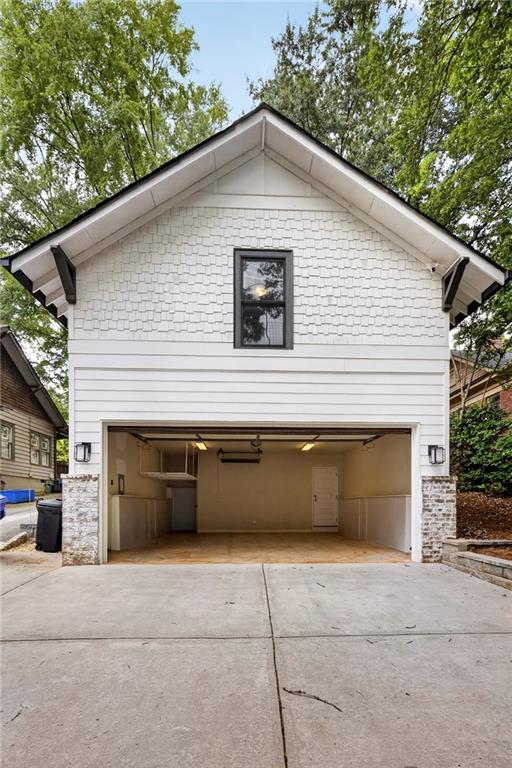 401 Ansley Street