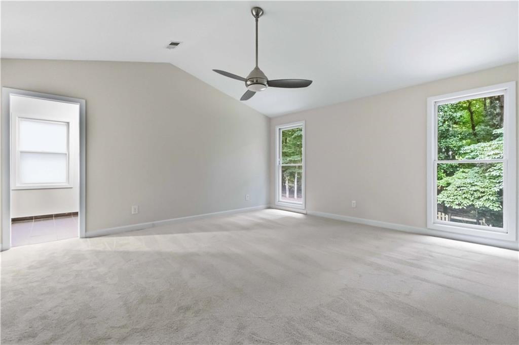 890 Ferncroft Court