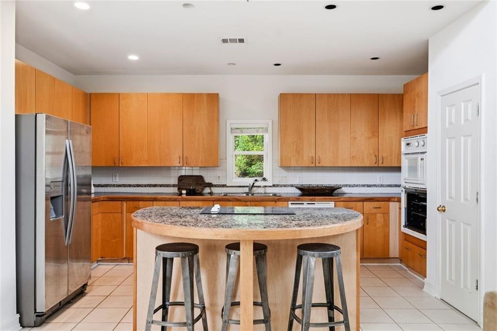 1366 Brookhaven Village Circle NE