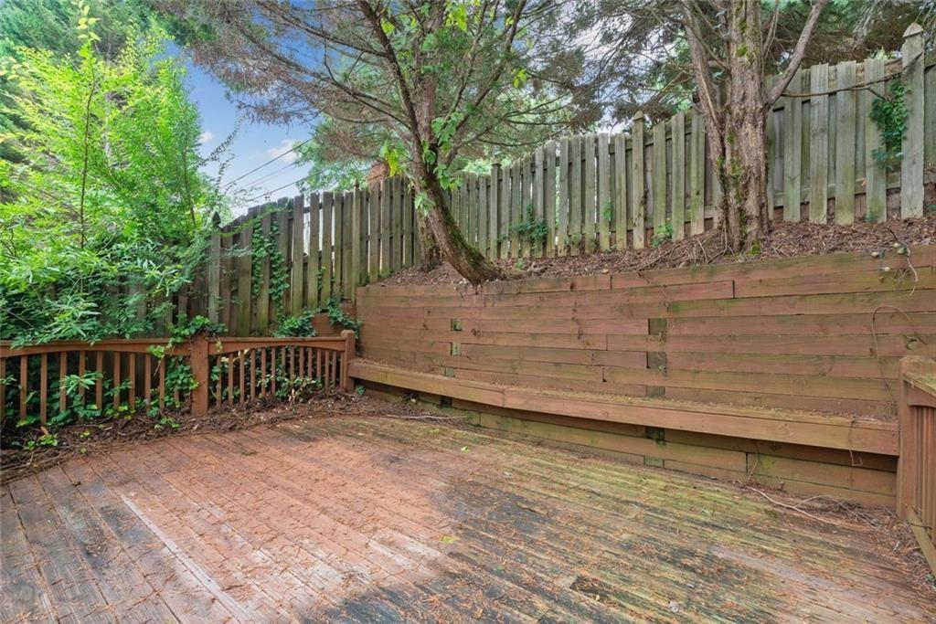 1366 Brookhaven Village Circle NE