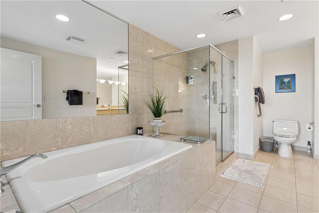 700 Park Regency Place NE Unit 1607