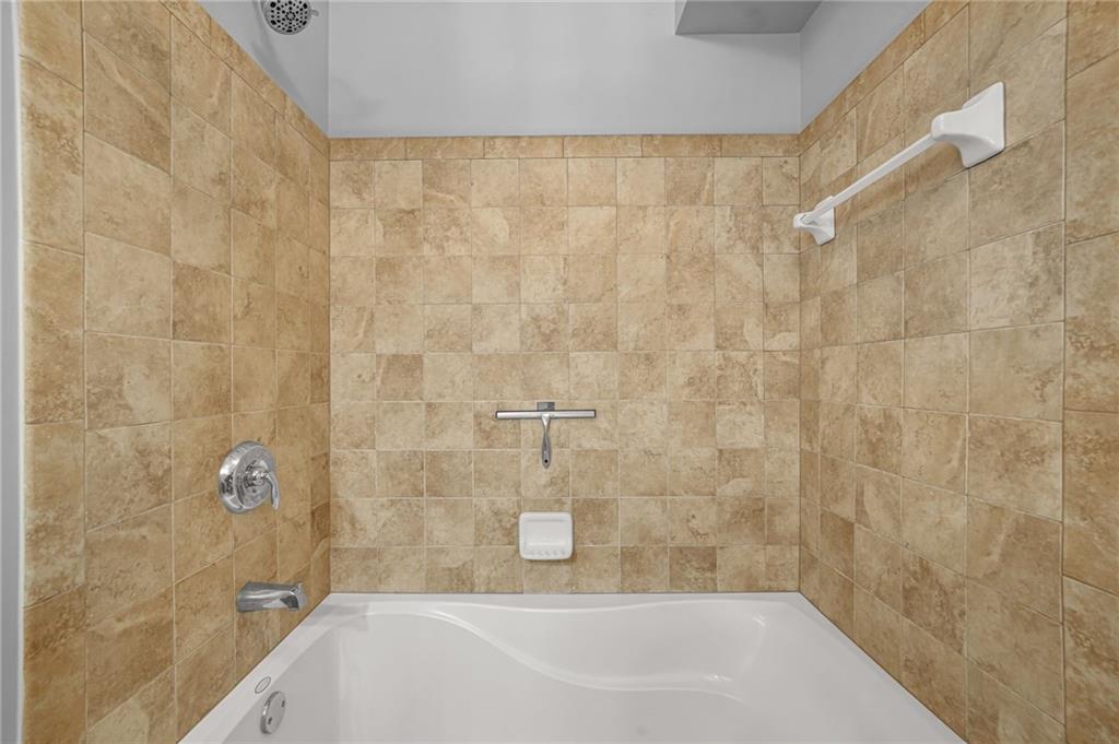 200 River Vista Drive Unit 436