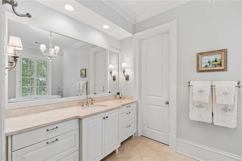 39 W Wesley Road NW Unit 1