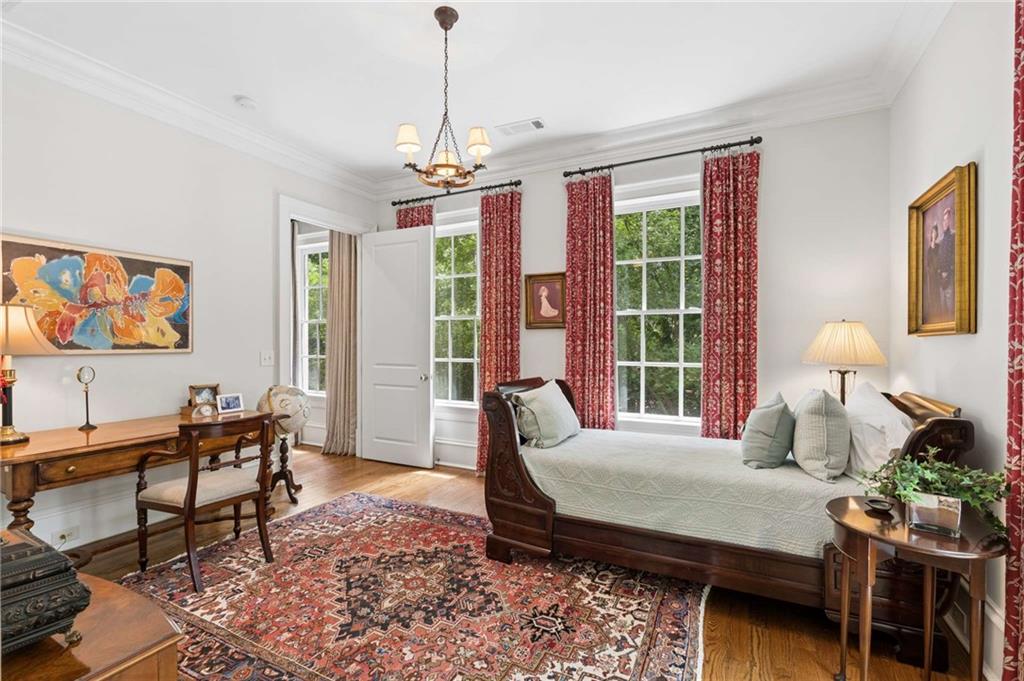 39 W Wesley Road NW Unit 1