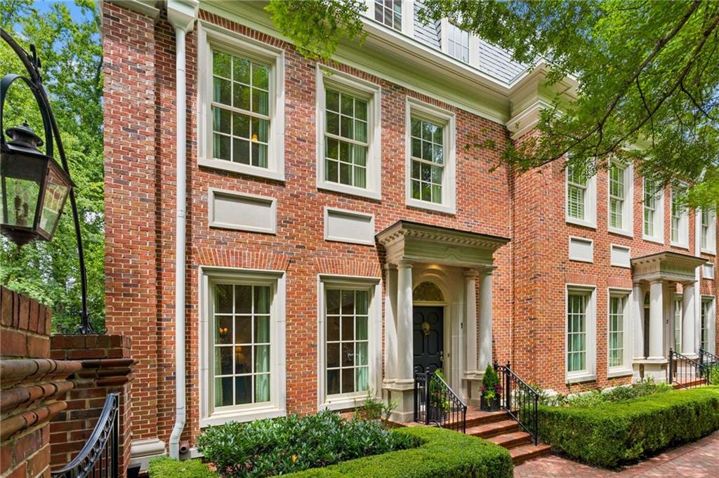 39 W Wesley Road NW Unit 1