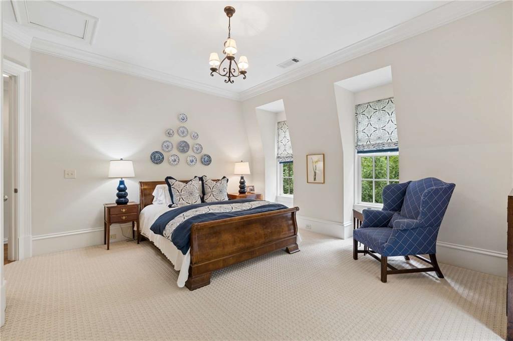 39 W Wesley Road NW Unit 1