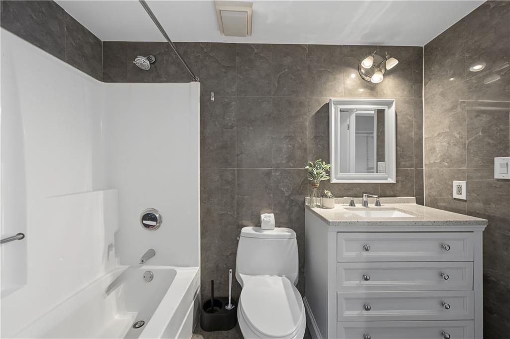 1280 W Peachtree Street NW Unit 1207
