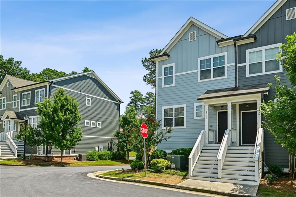1339 Callahan Cove SE