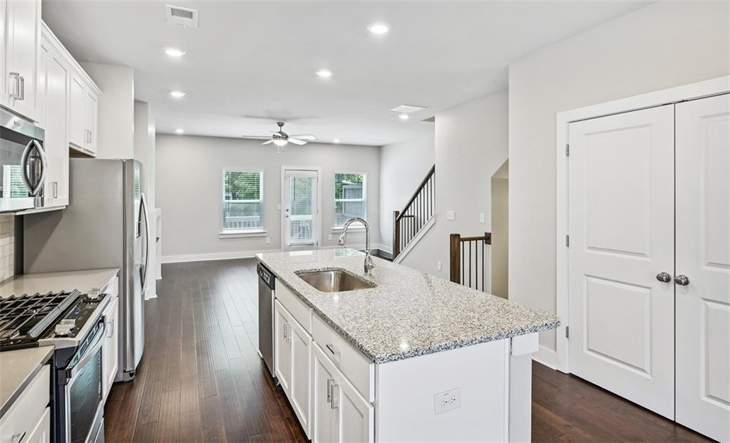 1339 Callahan Cove SE