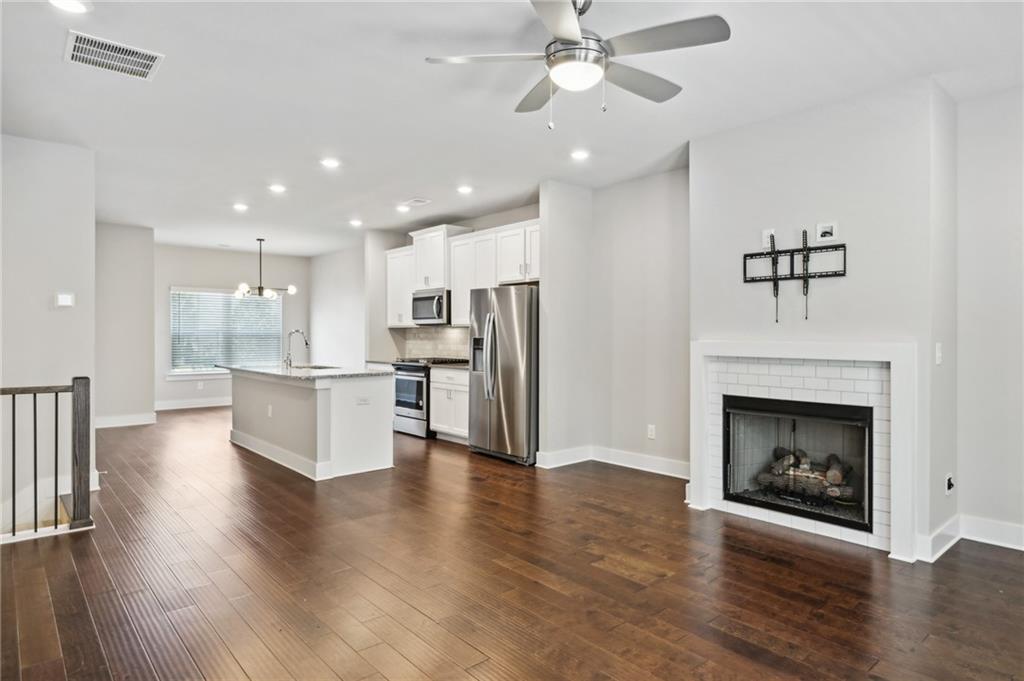 1339 Callahan Cove SE