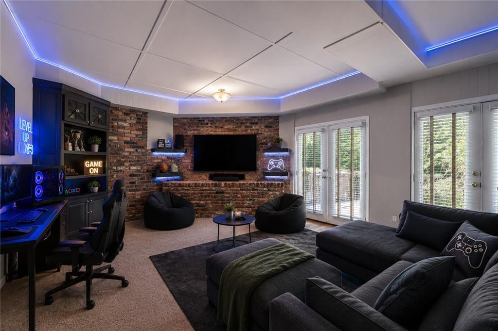 1037 Davis Drive